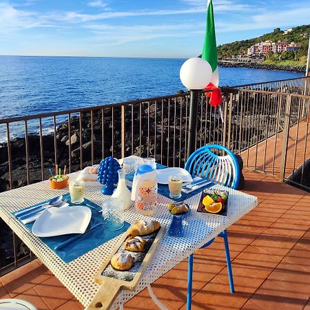 Made In Sicily Santa Tecla Bed & Breakfast Acireale Dış mekan fotoğraf