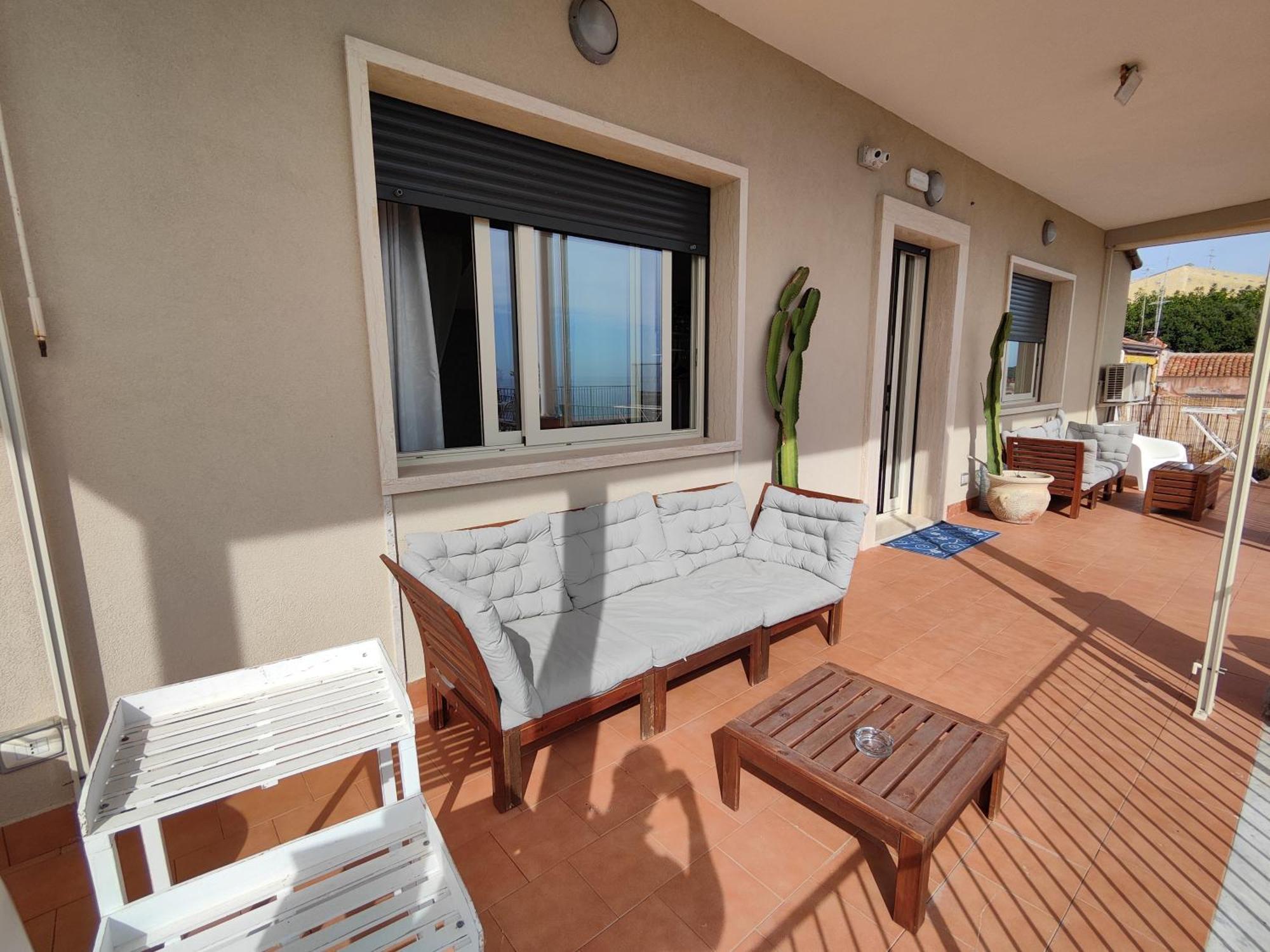 Made In Sicily Santa Tecla Bed & Breakfast Acireale Oda fotoğraf